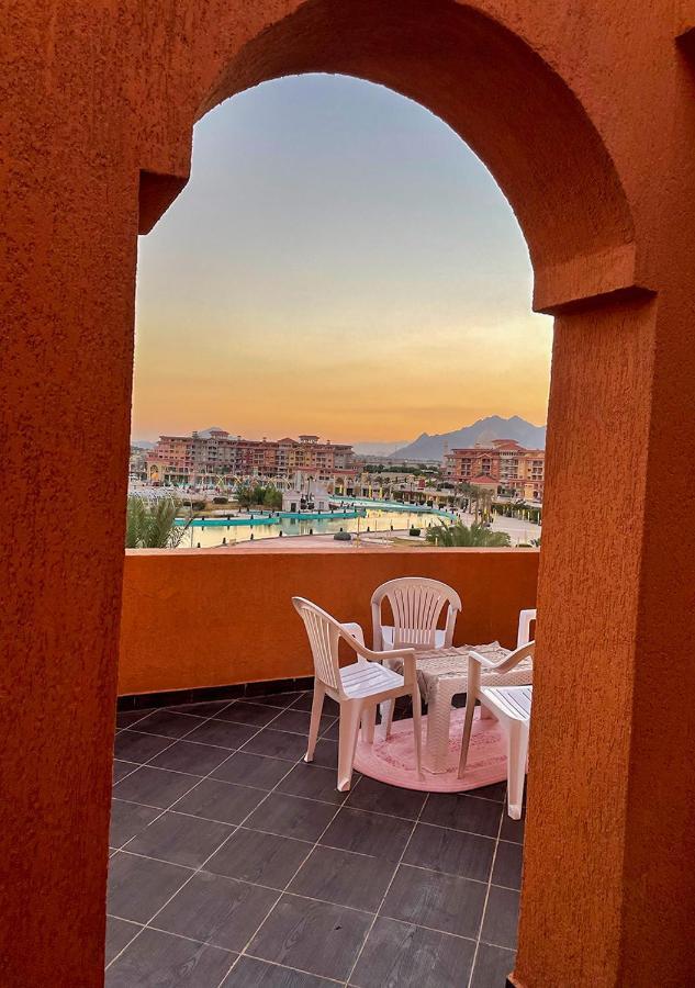 Fully Equipped Apartments Pool & Mountains View In Porto Sharm Resort ภายนอก รูปภาพ