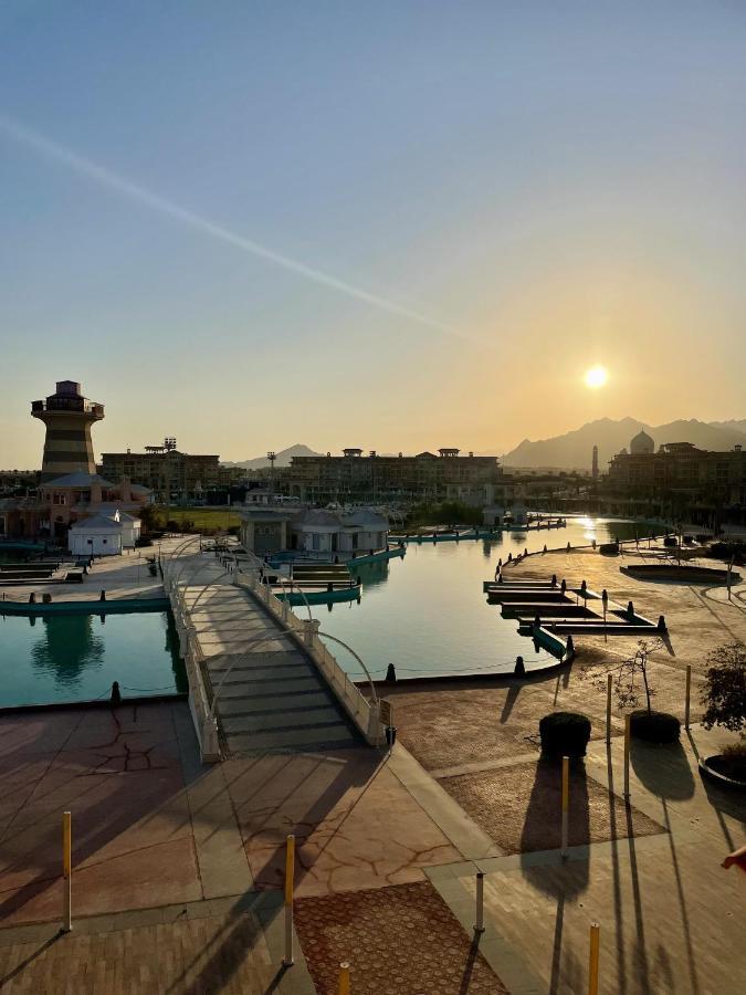 Fully Equipped Apartments Pool & Mountains View In Porto Sharm Resort ภายนอก รูปภาพ