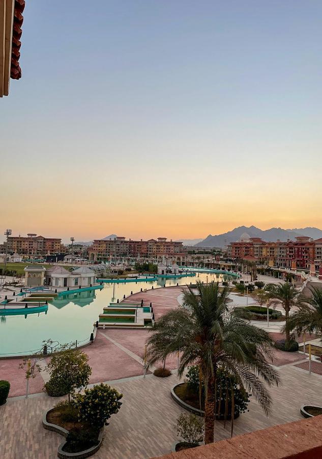 Fully Equipped Apartments Pool & Mountains View In Porto Sharm Resort ภายนอก รูปภาพ
